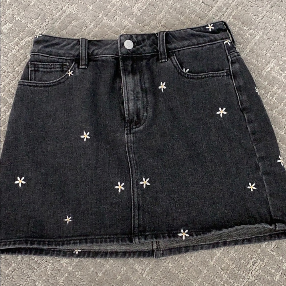 Black mini skirt
